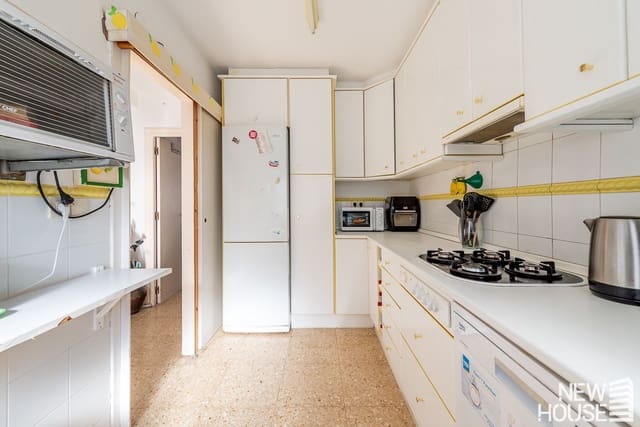 3 chambre Appartement à vendre à Playa de San Juan, Alicante ville avec piscine garage - 355 000 € (Ref: 9669836)