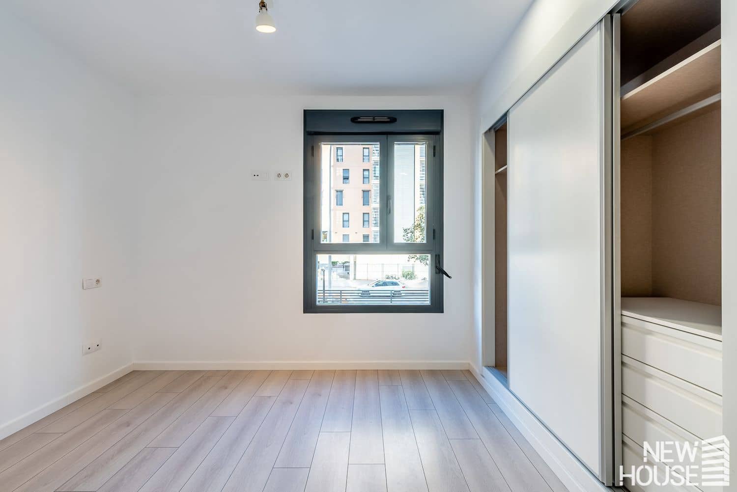 2 camera da letto Appartamento da affittare in Alicante citta con piscina garage - 2.000 € (Rif: 9669839)