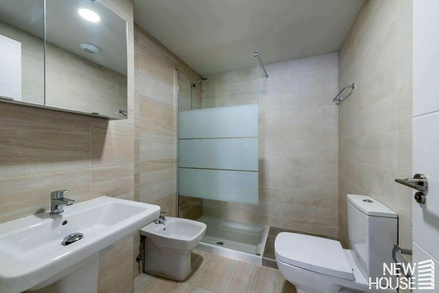 2 camera da letto Appartamento da affittare in Alicante citta con piscina garage - 2.000 € (Rif: 9669839)