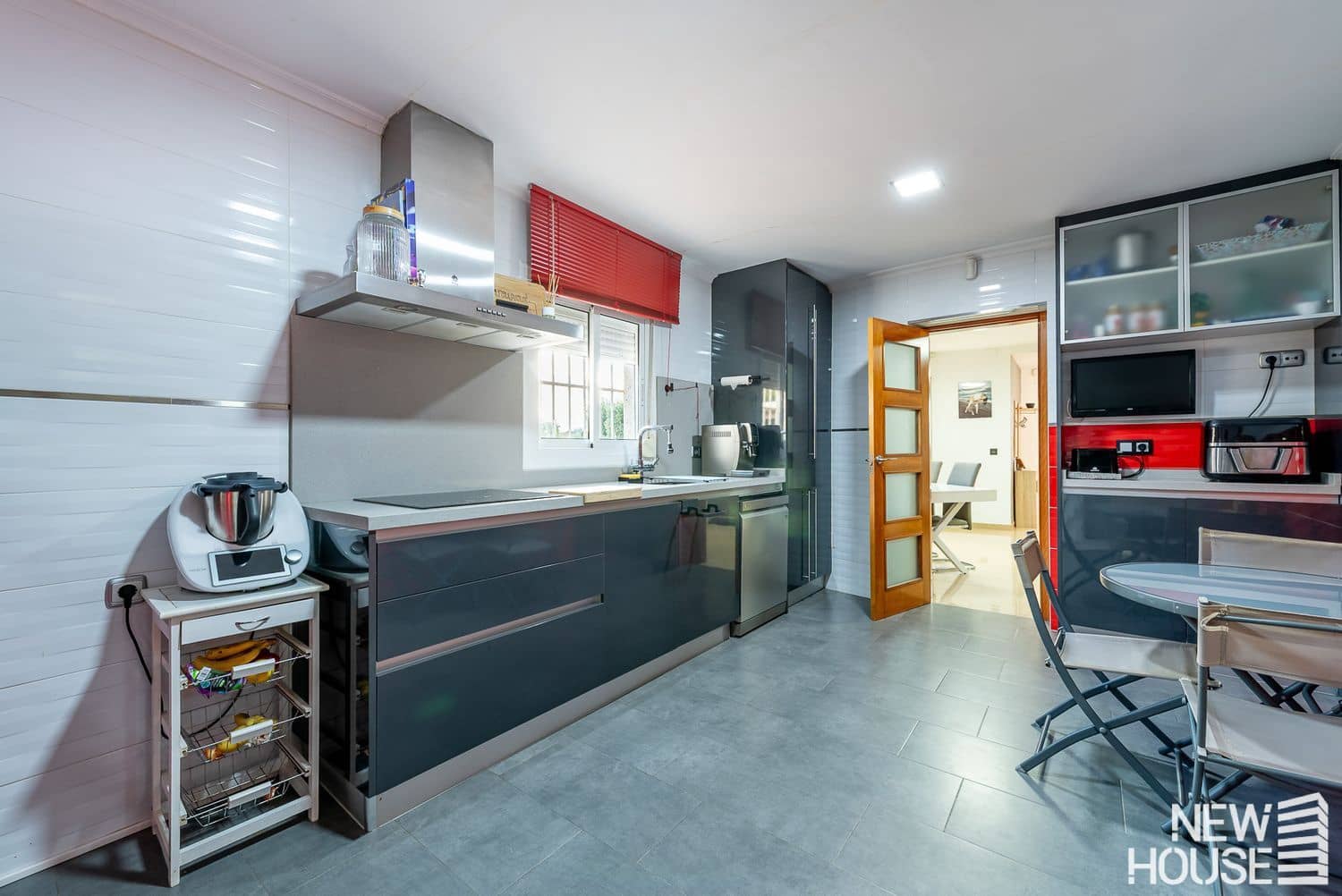 3 bedroom Villa for sale in San Vicente / Sant Vicent del Raspeig with pool garage - € 440,000 (Ref: 9684126)