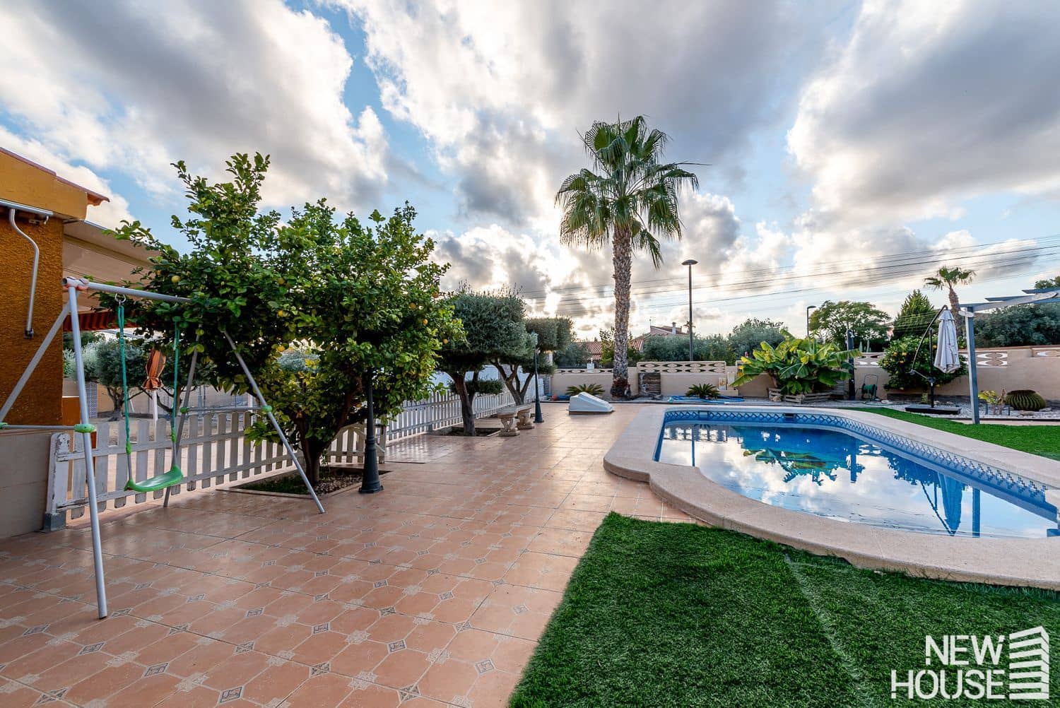 3 bedroom Villa for sale in San Vicente / Sant Vicent del Raspeig with pool garage - € 440,000 (Ref: 9684126)