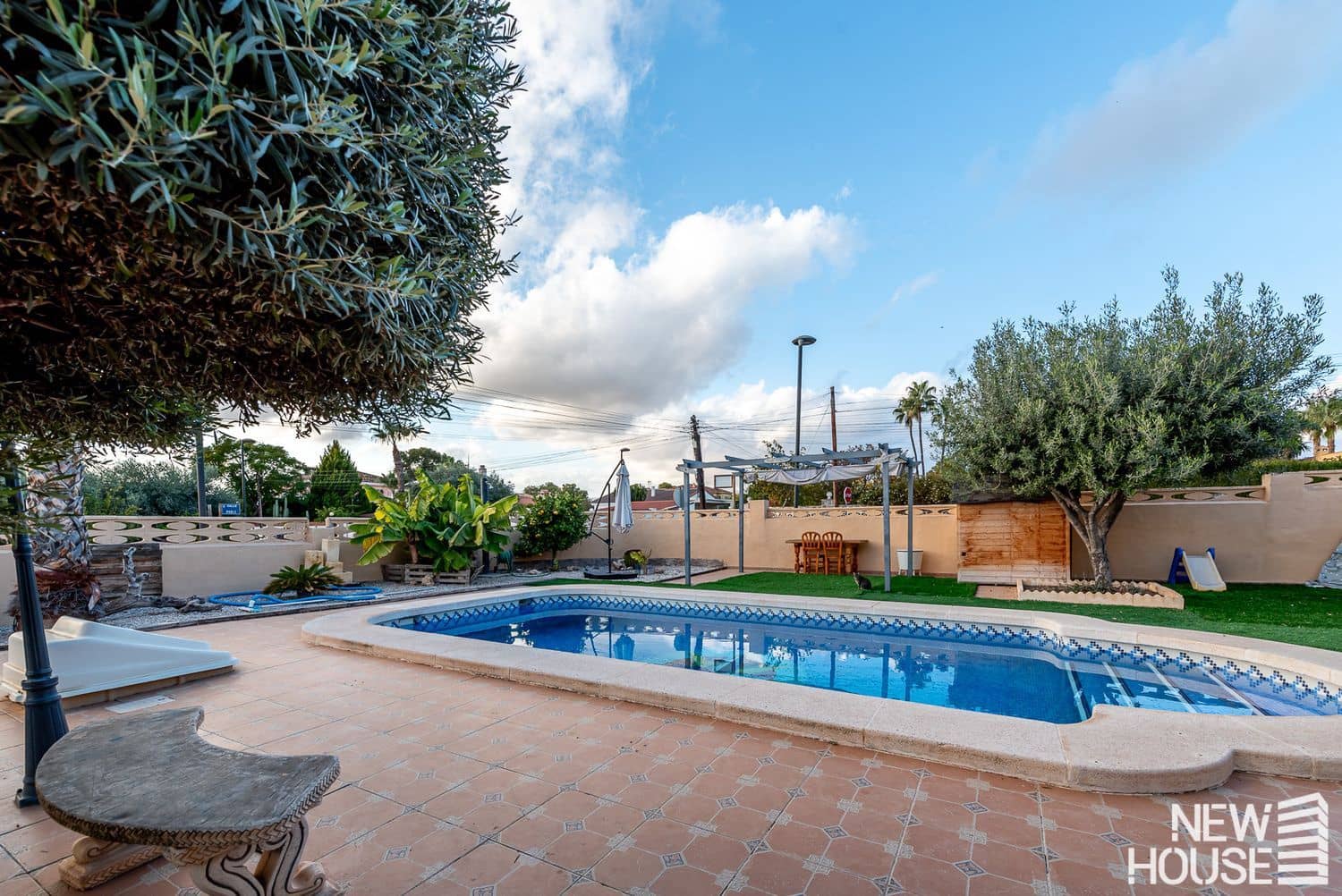 3 bedroom Villa for sale in San Vicente / Sant Vicent del Raspeig with pool garage - € 440,000 (Ref: 9684126)