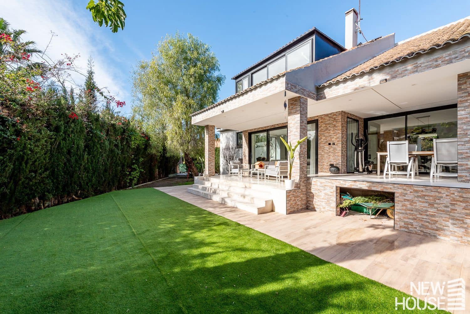 4 sovrum Villa till salu i Muchamiel / Mutxamel med garage - 1 300 000 € (Ref: 9684129)