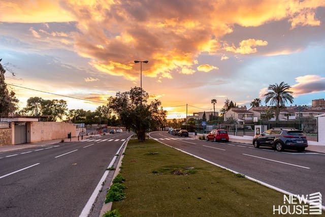 Moradia para venda em Cabo de las Huertas, Alicante cidade com garagem - 2 000 000 € (Ref: 9684130)