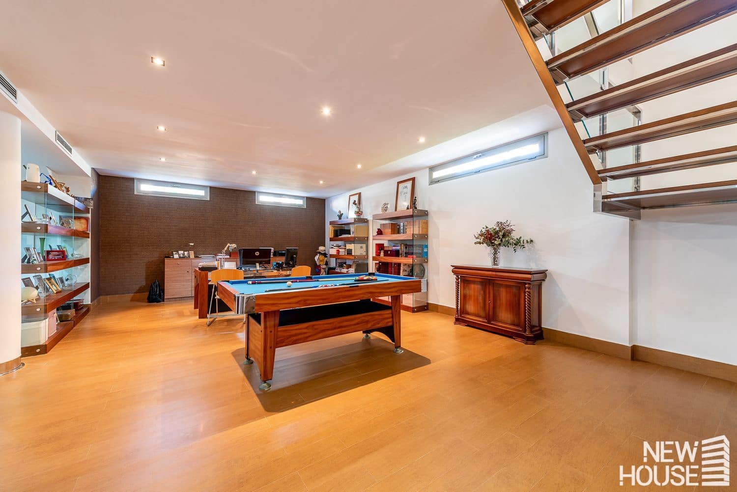 4 bedroom Villa for sale in San Juan de Alicante / Sant Joan d'Alacant with pool garage - € 1,095,000 (Ref: 9684131)