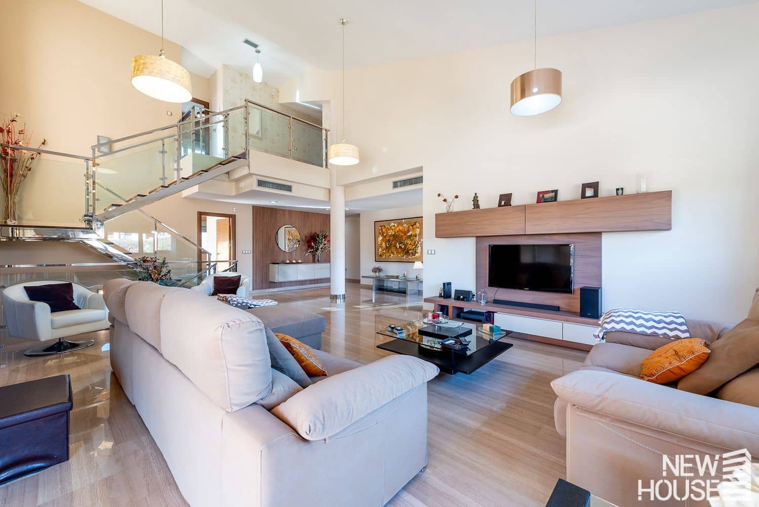 4 bedroom Villa for sale in San Juan de Alicante / Sant Joan d'Alacant with pool garage - € 1,095,000 (Ref: 9684131)