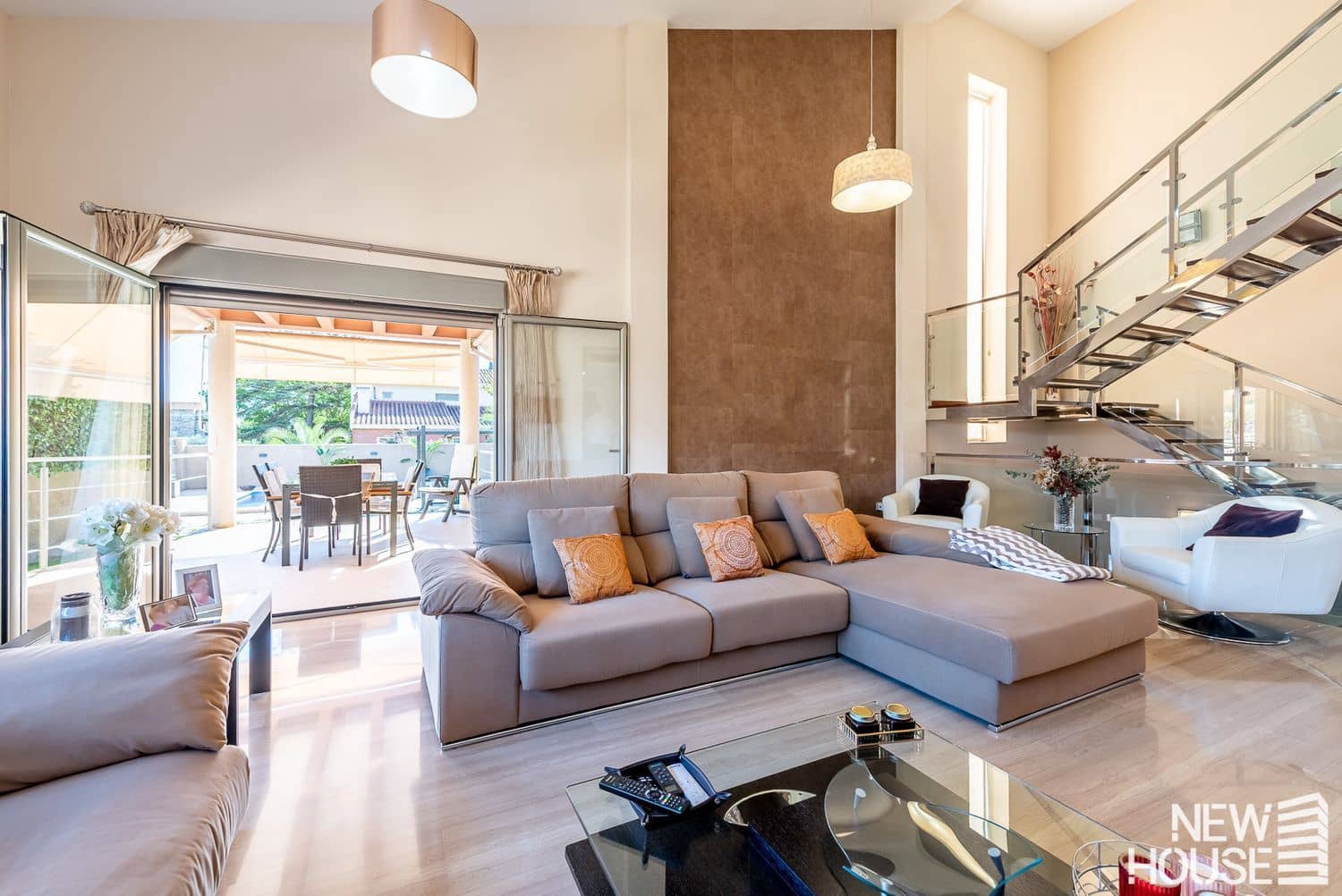 4 bedroom Villa for sale in San Juan de Alicante / Sant Joan d'Alacant with pool garage - € 1,095,000 (Ref: 9684131)