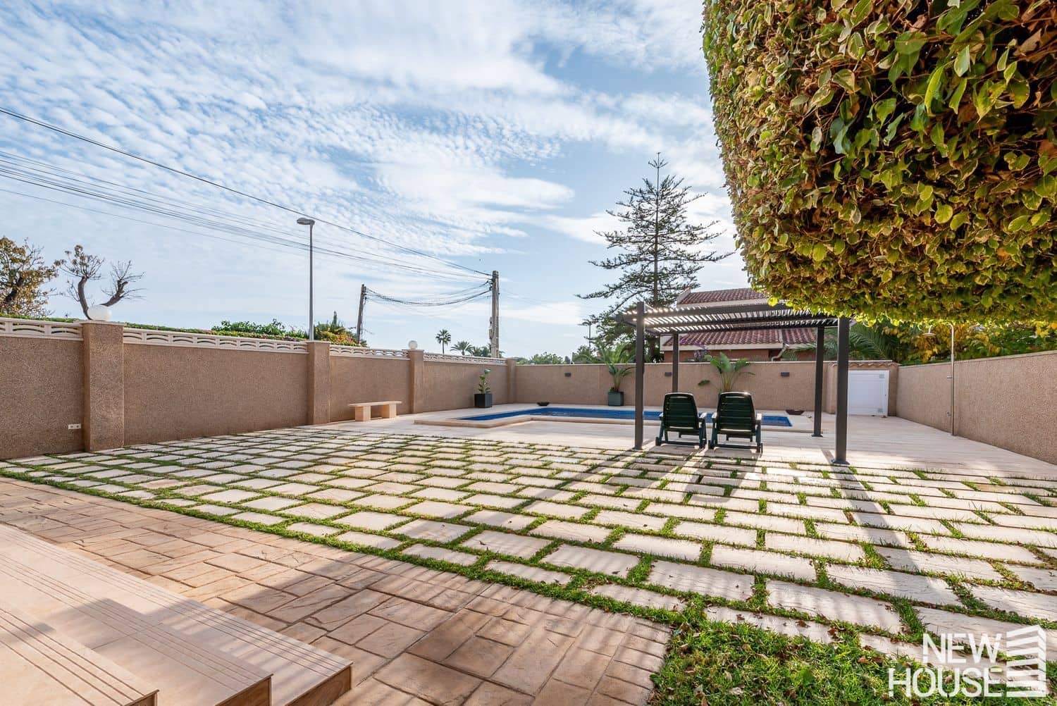 4 bedroom Villa for sale in San Juan de Alicante / Sant Joan d'Alacant with pool garage - € 1,095,000 (Ref: 9684131)