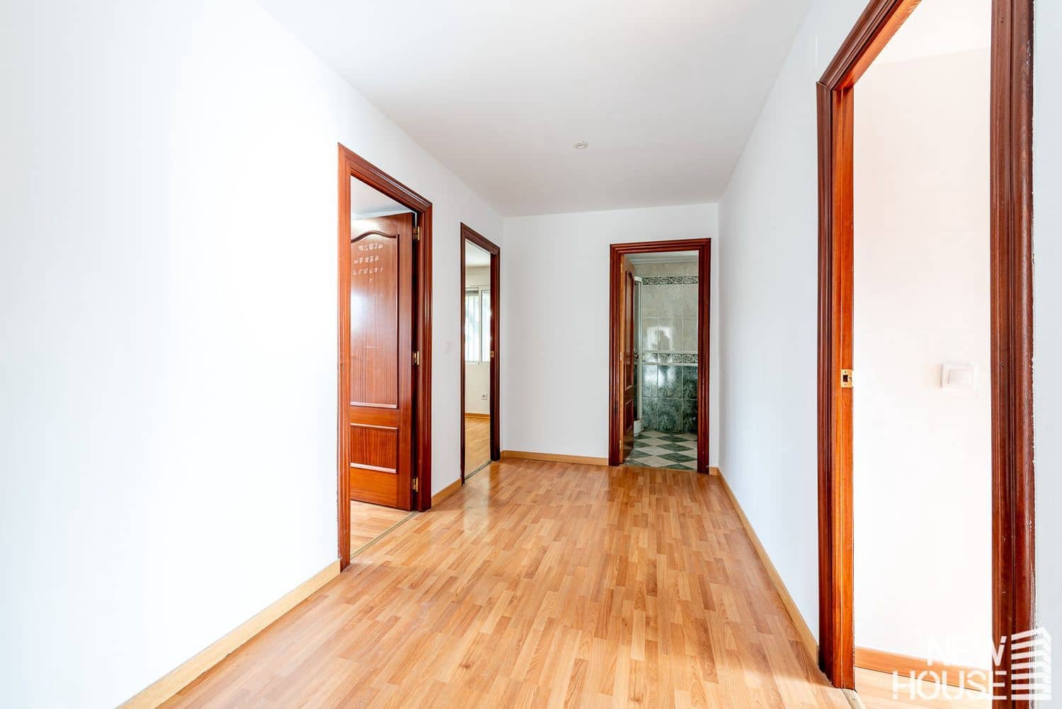 5 bedroom Villa for sale in Muchamiel / Mutxamel with pool garage - € 600,000 (Ref: 9684132)