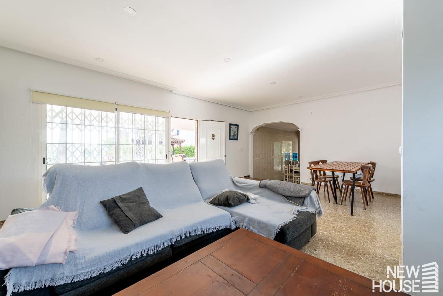 5 bedroom Villa for sale in Muchamiel / Mutxamel with pool garage - € 600,000 (Ref: 9684132)