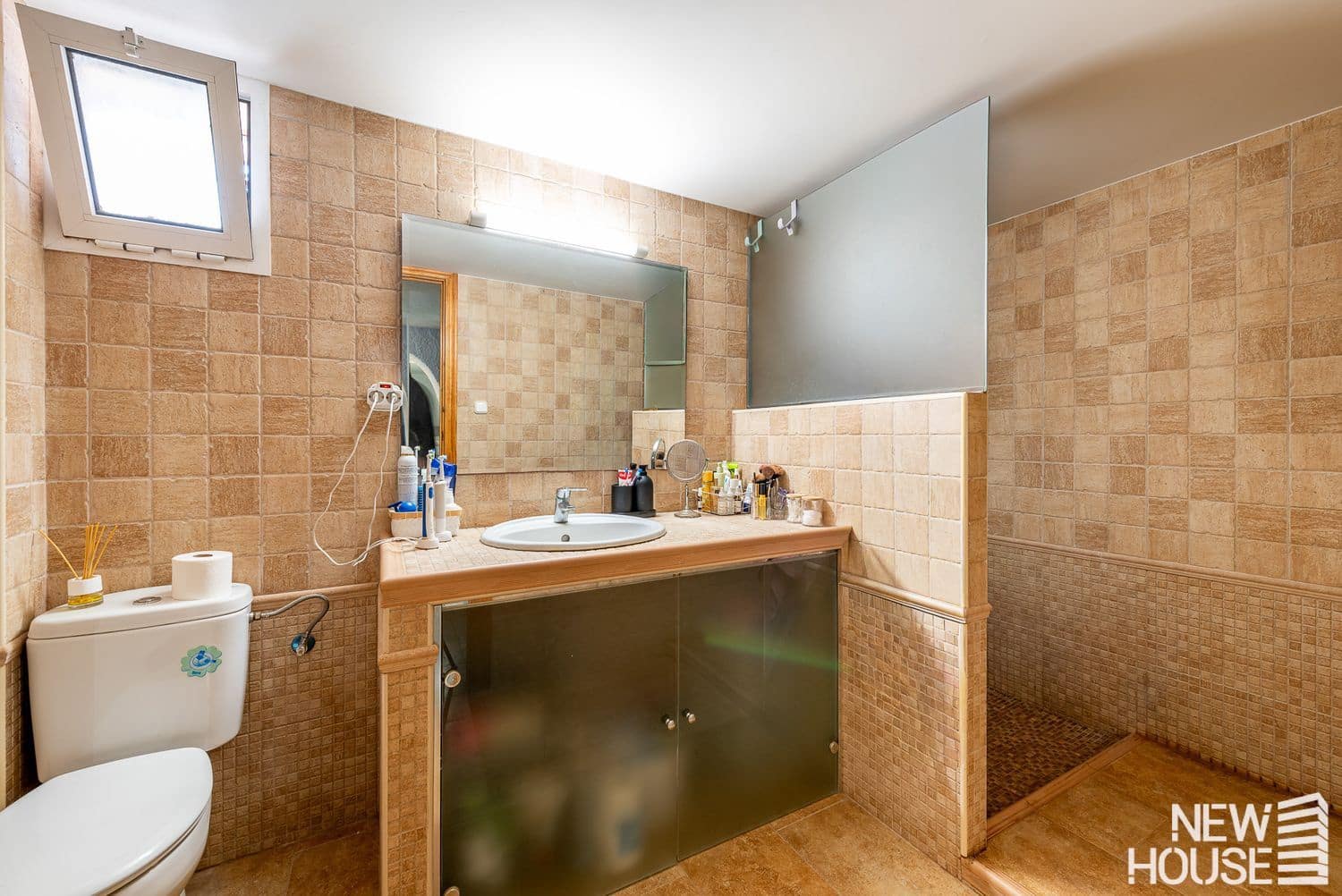 5 bedroom Villa for sale in Muchamiel / Mutxamel with pool garage - € 600,000 (Ref: 9684132)