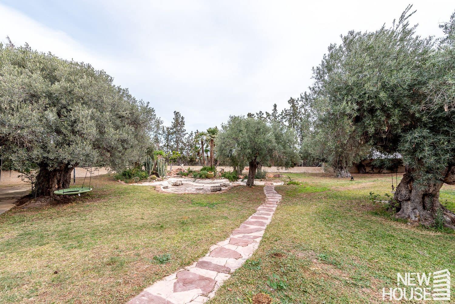 5 bedroom Villa for sale in Muchamiel / Mutxamel with pool garage - € 600,000 (Ref: 9684132)