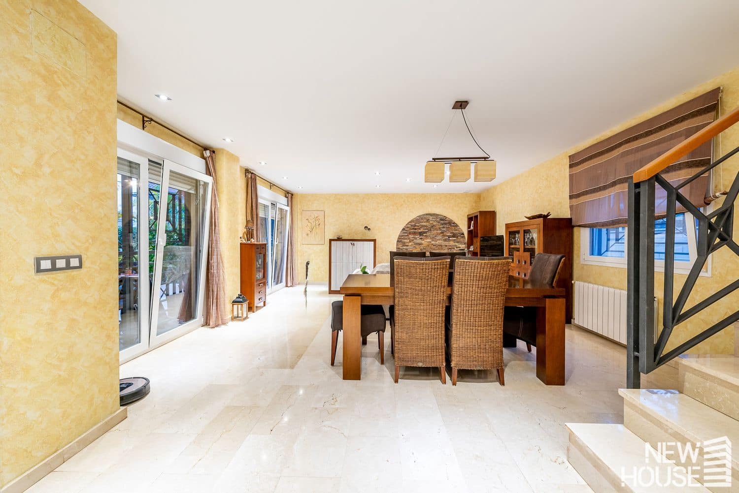 Chalet de 4 habitaciones en San Juan de Alicante / Sant Joan d'Alacant en venta con piscina garaje - 995.000 € (Ref: 9684133)