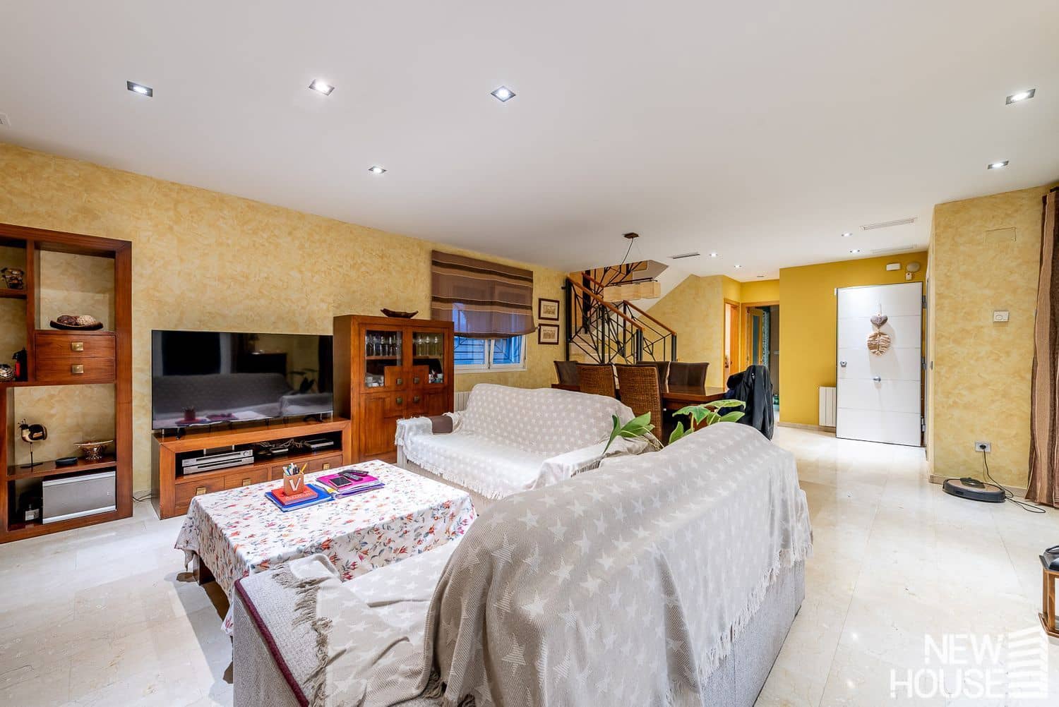 Chalet de 4 habitaciones en San Juan de Alicante / Sant Joan d'Alacant en venta con piscina garaje - 995.000 € (Ref: 9684133)