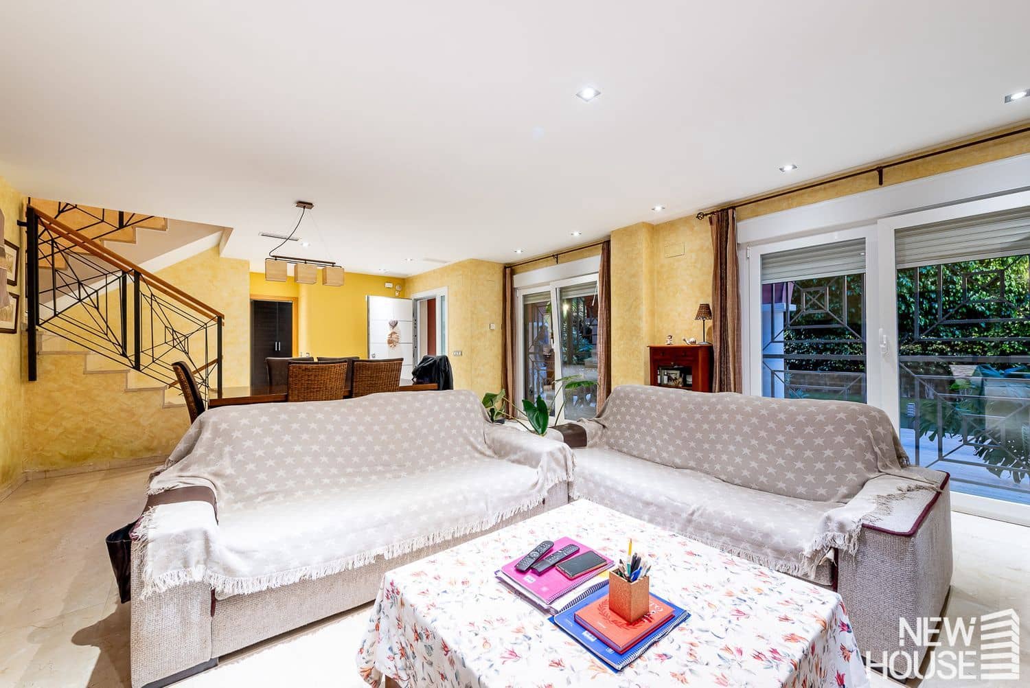 Chalet de 4 habitaciones en San Juan de Alicante / Sant Joan d'Alacant en venta con piscina garaje - 995.000 € (Ref: 9684133)