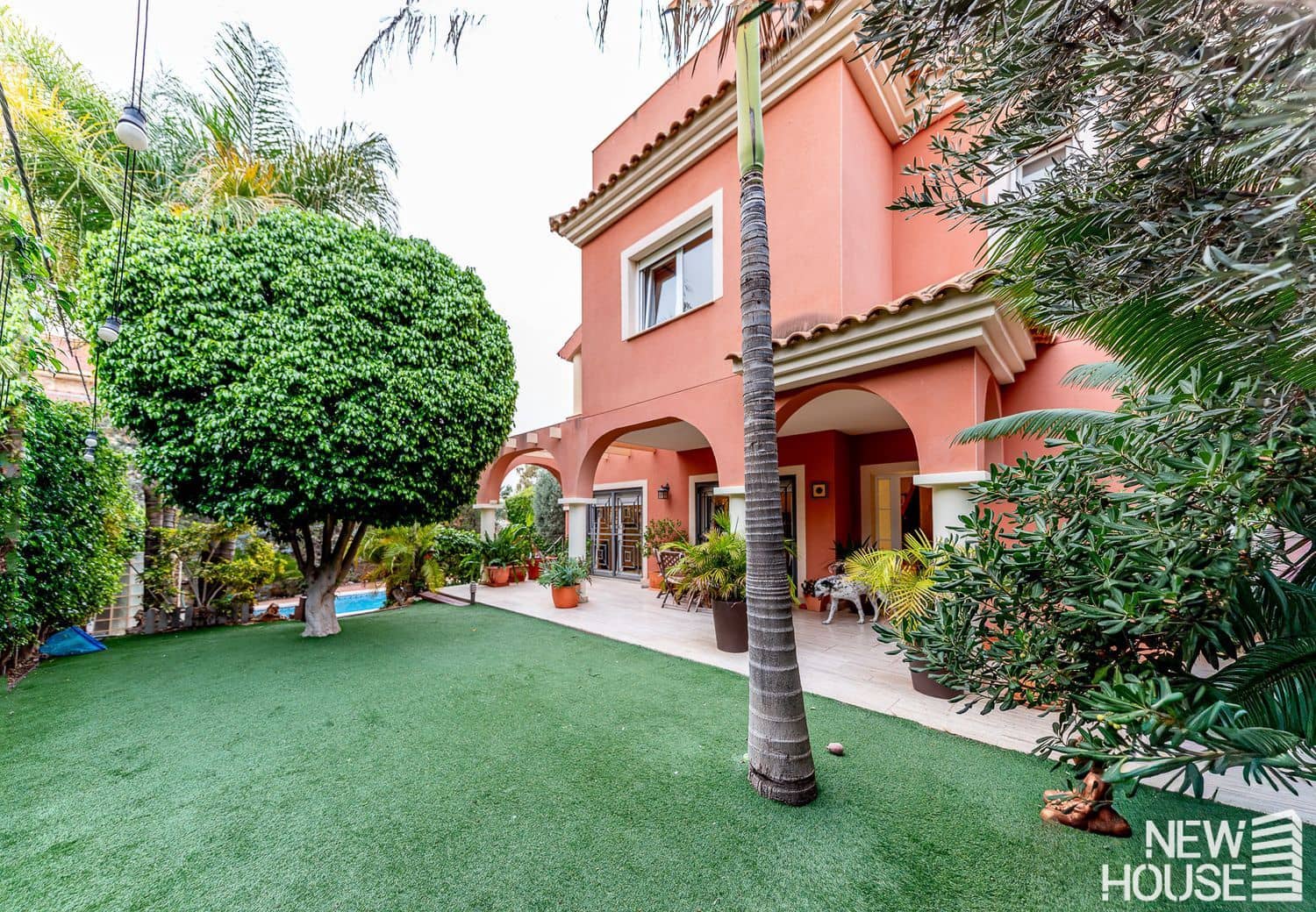 Chalet de 4 habitaciones en San Juan de Alicante / Sant Joan d'Alacant en venta con piscina garaje - 995.000 € (Ref: 9684133)