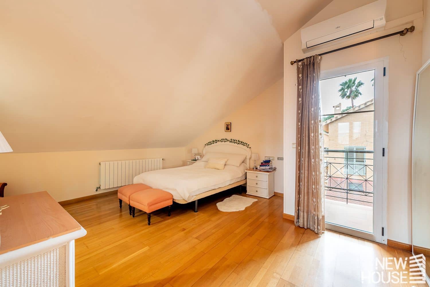 5 slaapkamer Villa te koop in Cabo de las Huertas met garage - € 990.000 (Ref: 9694732)