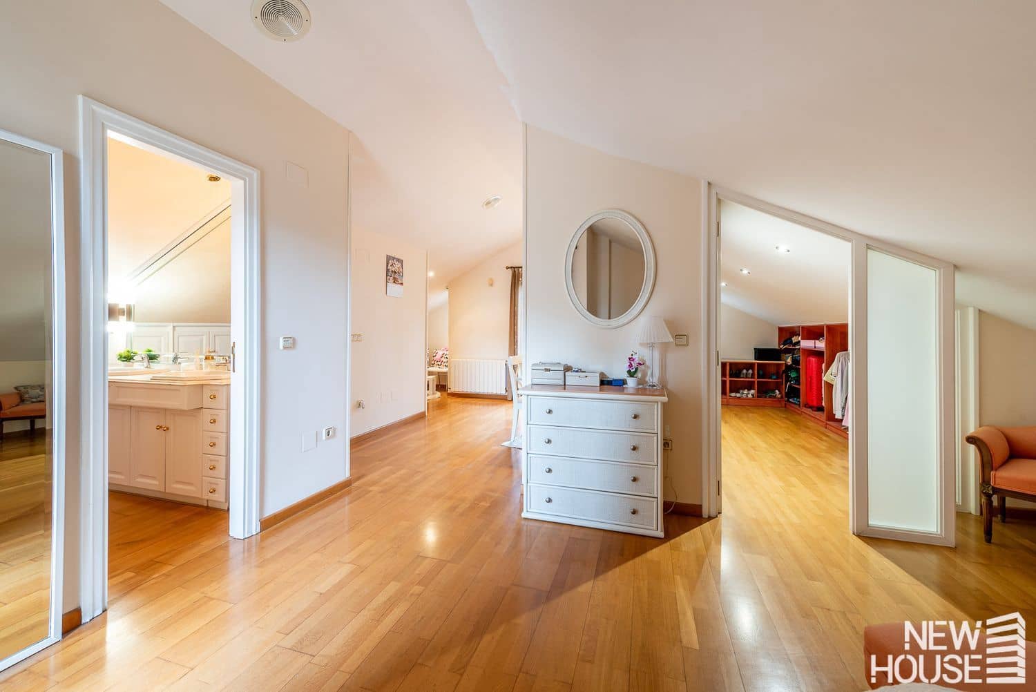 5 slaapkamer Villa te koop in Cabo de las Huertas met garage - € 990.000 (Ref: 9694732)