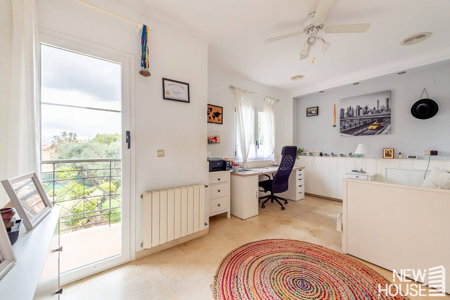 5 slaapkamer Villa te koop in Cabo de las Huertas met garage - € 990.000 (Ref: 9694732)