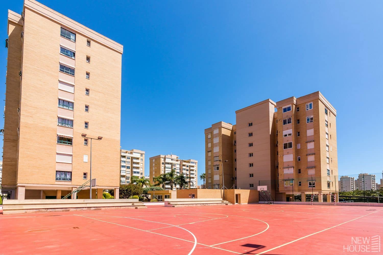3 bedroom Apartment for sale in Playa de San Juan with pool garage - € 435,000 (Ref: 9731580)