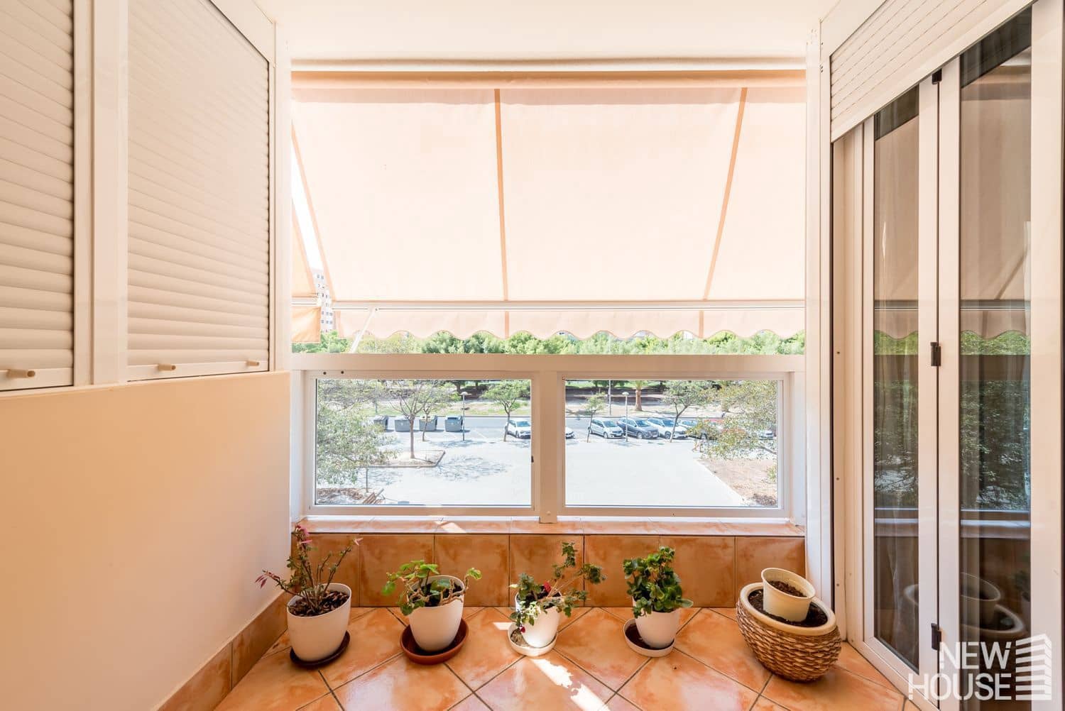 3 bedroom Apartment for sale in Playa de San Juan with pool garage - € 480,000 (Ref: 9735046)