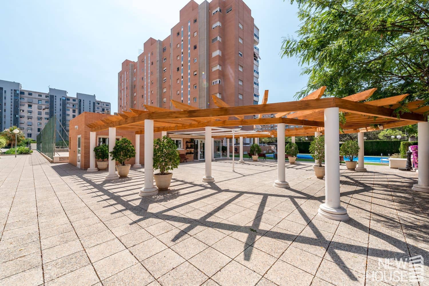 3 bedroom Apartment for sale in Playa de San Juan with pool garage - € 480,000 (Ref: 9735046)