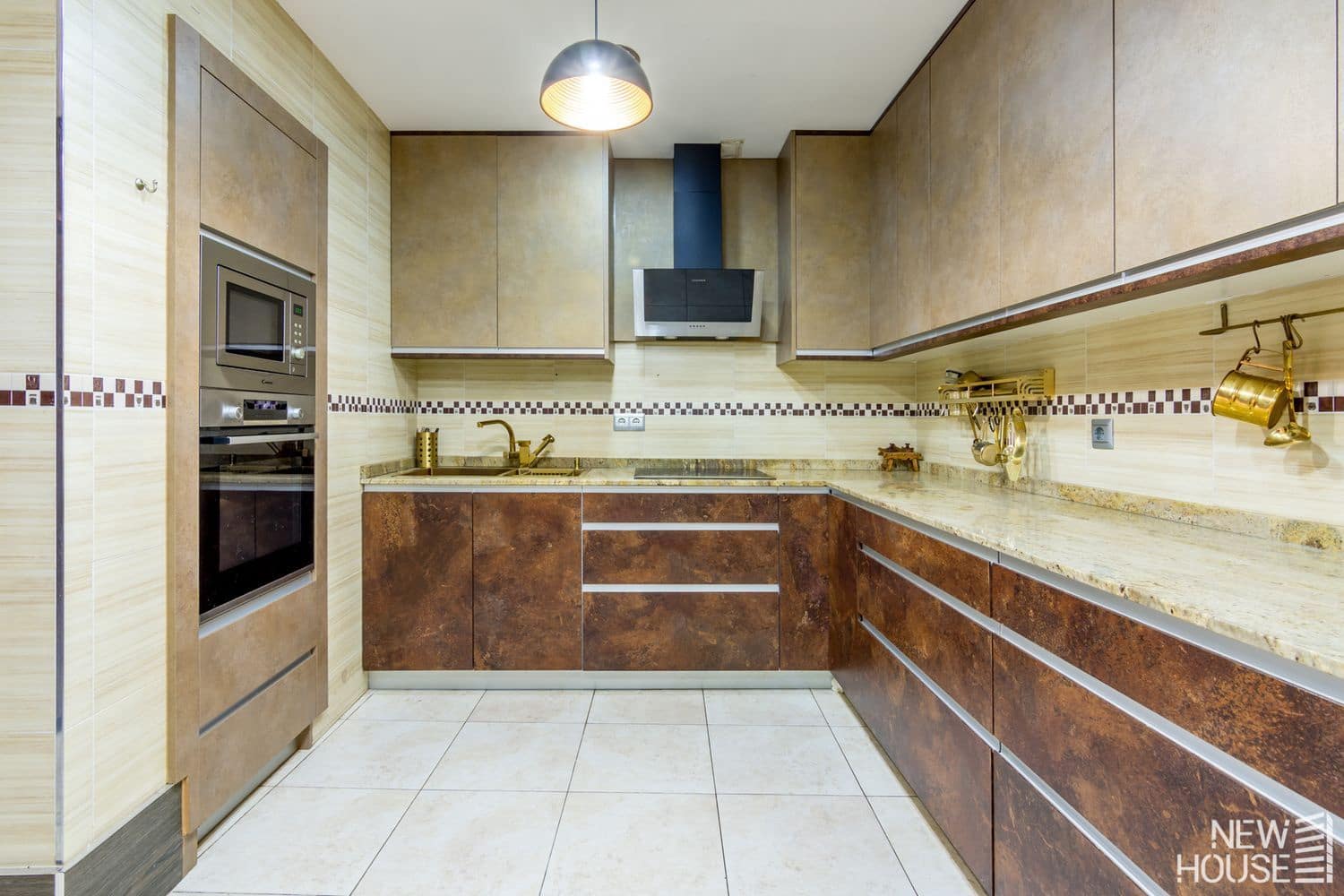 3 soveværelse Byhus til salg i San Juan de Alicante / Sant Joan d'Alacant med garage - € 340.000 (Ref: 9737998)