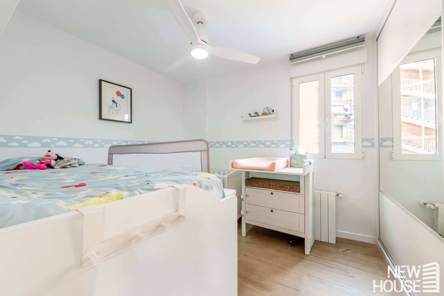 3 bedroom Apartment for sale in Playa de San Juan with pool garage - € 450,000 (Ref: 9772714)