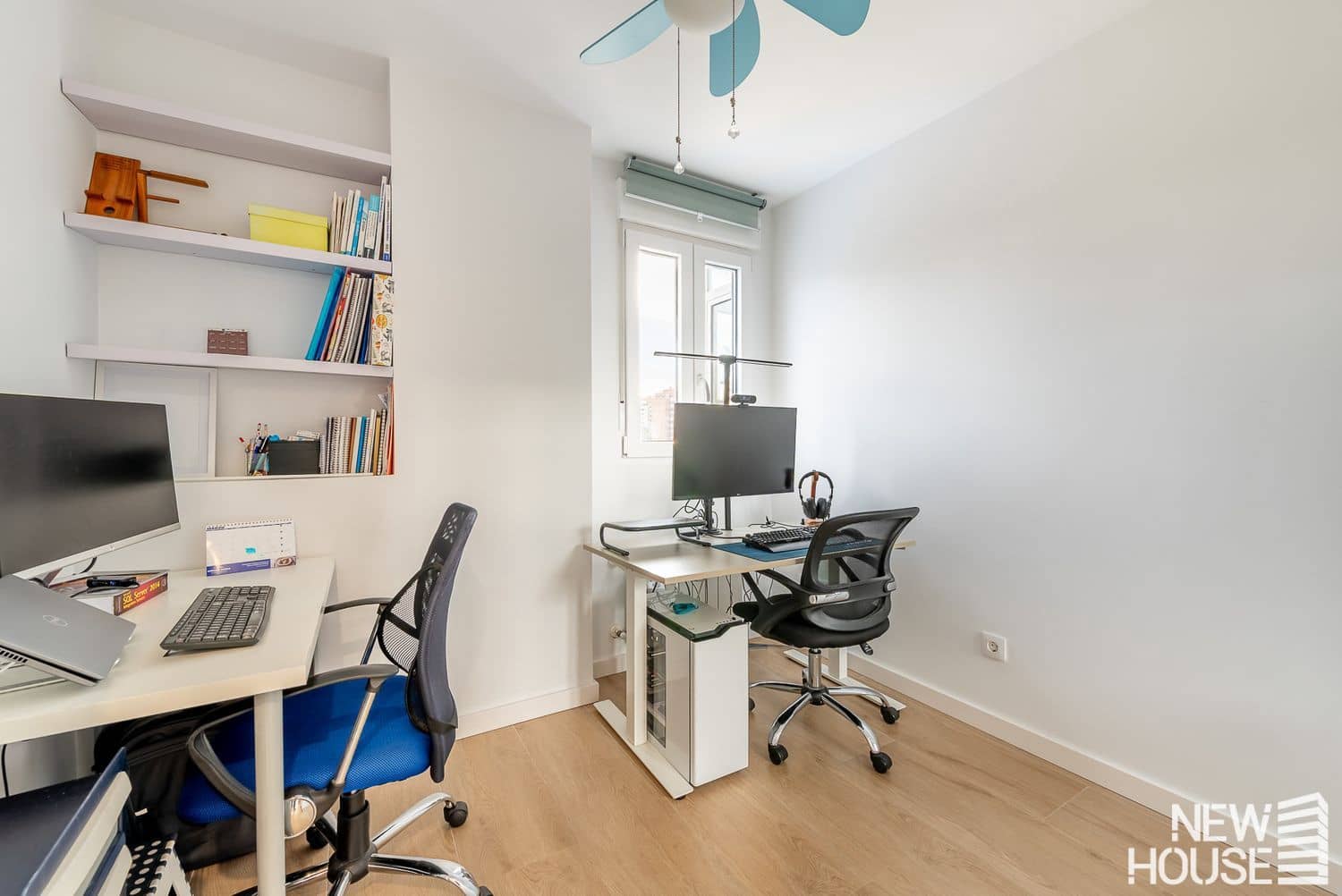 3 bedroom Apartment for sale in Playa de San Juan with pool garage - € 450,000 (Ref: 9772714)