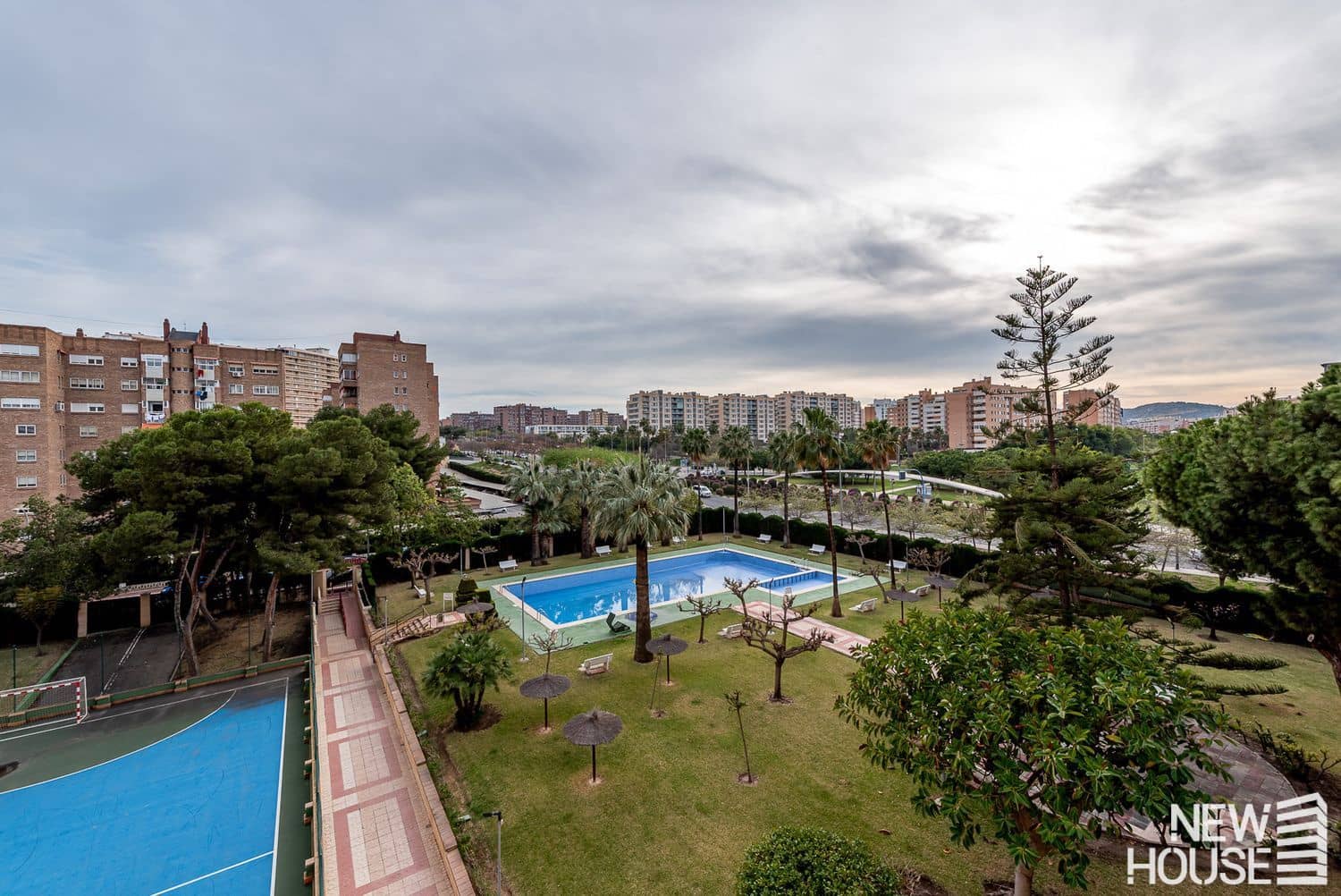 3 bedroom Apartment for sale in Playa de San Juan with pool garage - € 450,000 (Ref: 9772714)