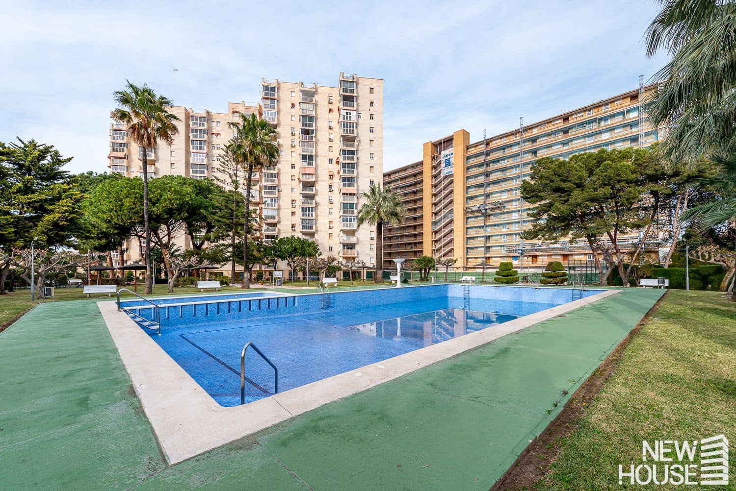 3 bedroom Apartment for sale in Playa de San Juan with pool garage - € 450,000 (Ref: 9772714)