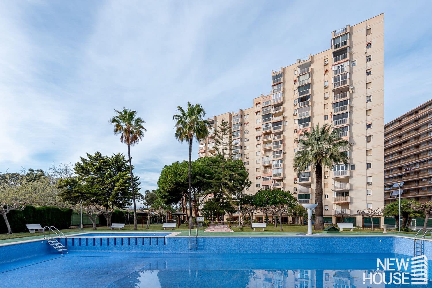 3 bedroom Apartment for sale in Playa de San Juan with pool garage - € 450,000 (Ref: 9772714)