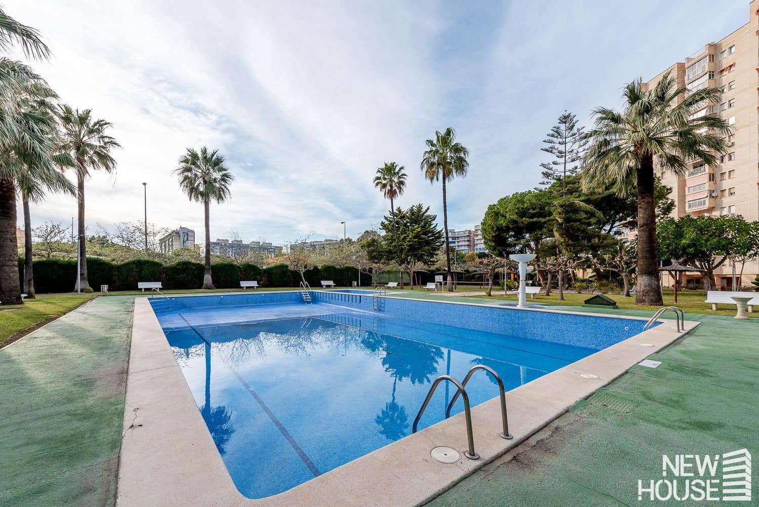 3 bedroom Apartment for sale in Playa de San Juan with pool garage - € 450,000 (Ref: 9772714)