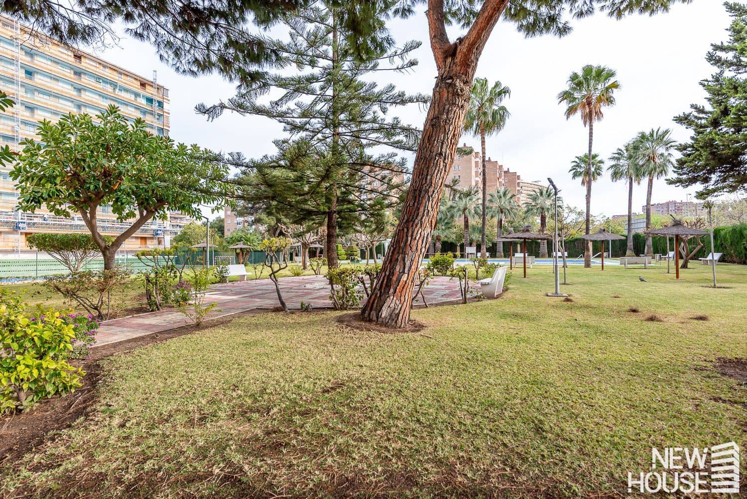 3 bedroom Apartment for sale in Playa de San Juan with pool garage - € 450,000 (Ref: 9772714)