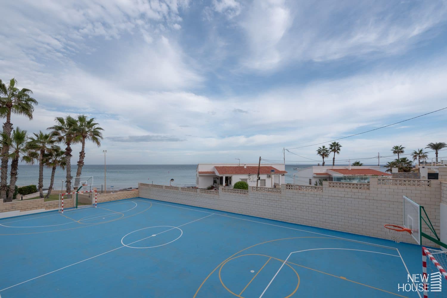 4 sypialnia Dom na sprzedaż w Cabo de las Huertas z basenem garażem - 850 000 € (Ref: 9772715)