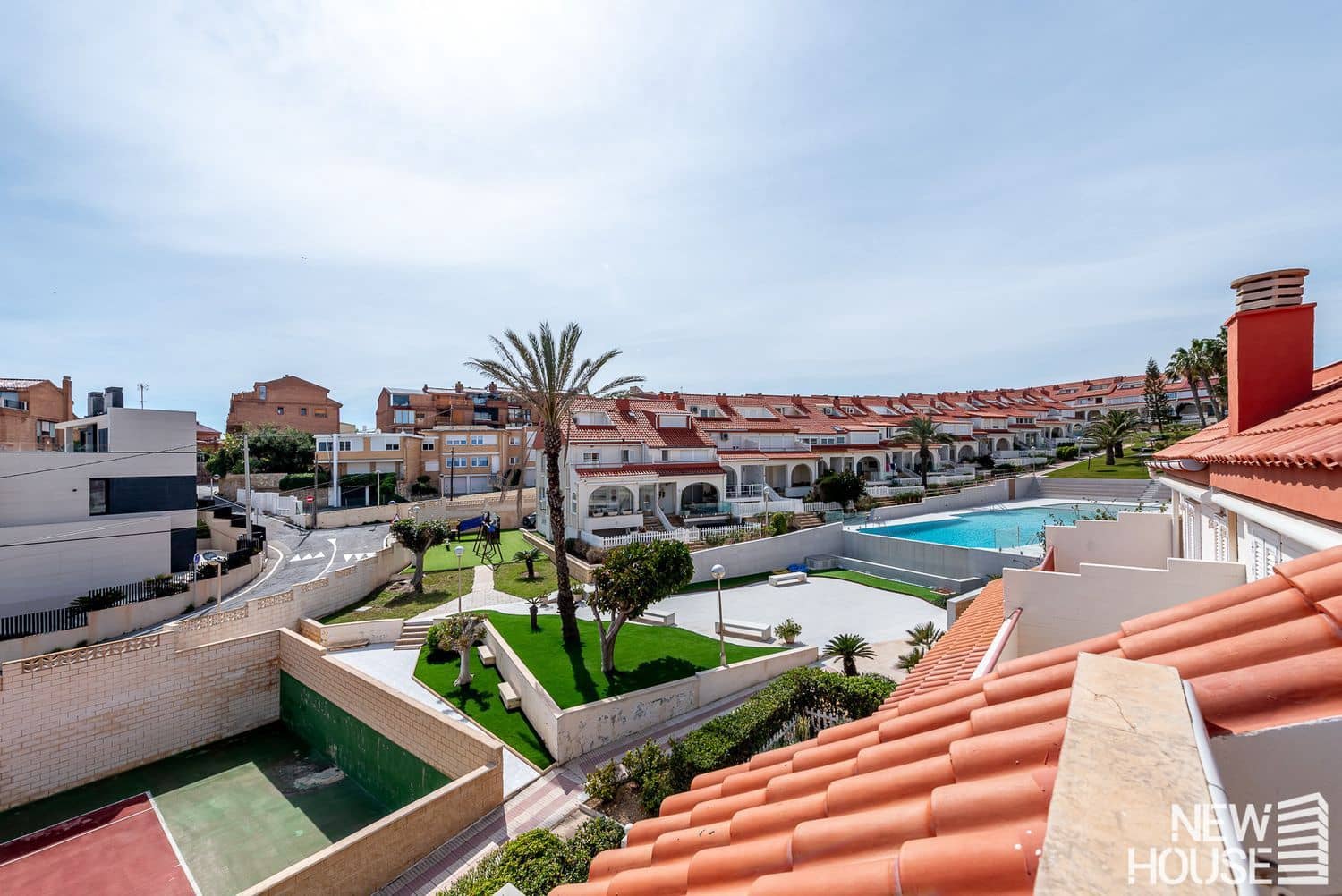 4 sypialnia Dom na sprzedaż w Cabo de las Huertas z basenem garażem - 850 000 € (Ref: 9772715)