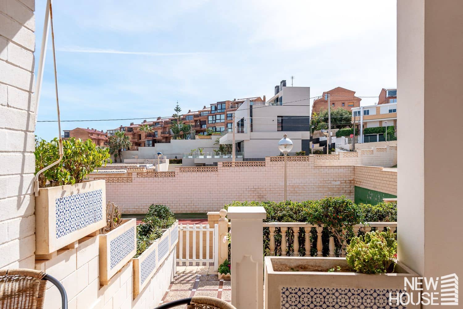 4 sypialnia Dom na sprzedaż w Cabo de las Huertas z basenem garażem - 850 000 € (Ref: 9772715)