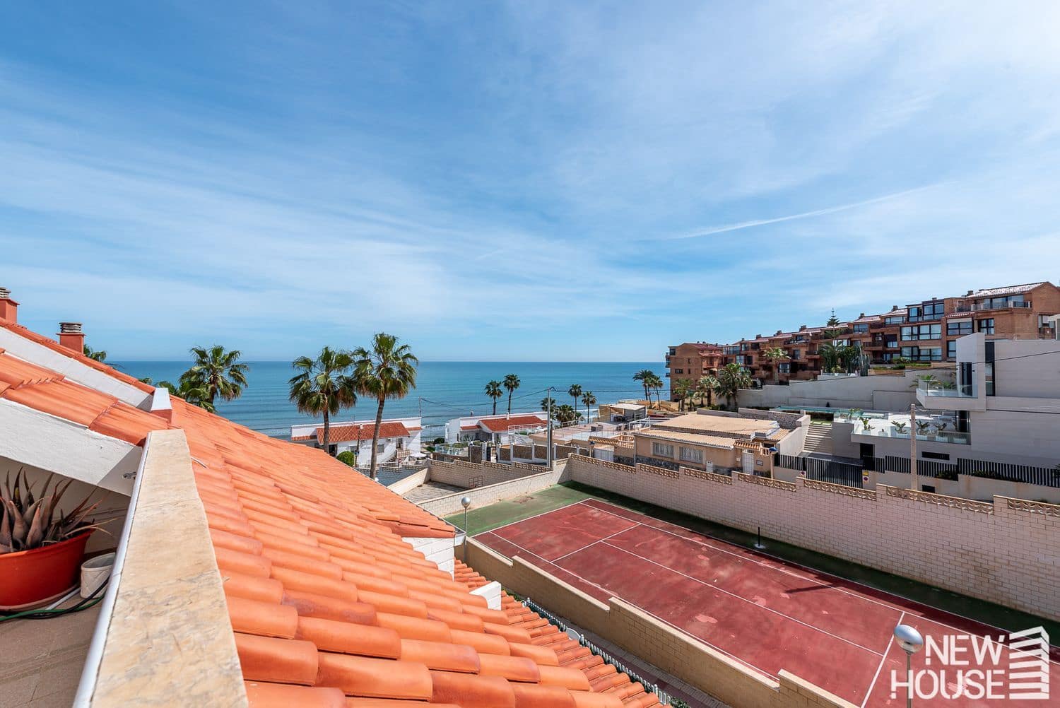 4 sypialnia Dom na sprzedaż w Cabo de las Huertas z basenem garażem - 850 000 € (Ref: 9772715)