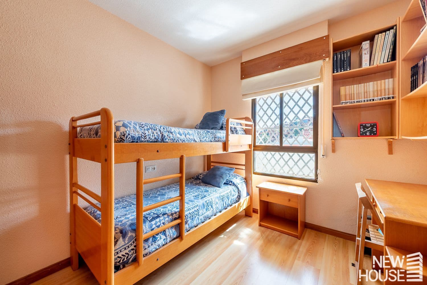 4 sypialnia Dom na sprzedaż w Cabo de las Huertas z basenem garażem - 850 000 € (Ref: 9772715)