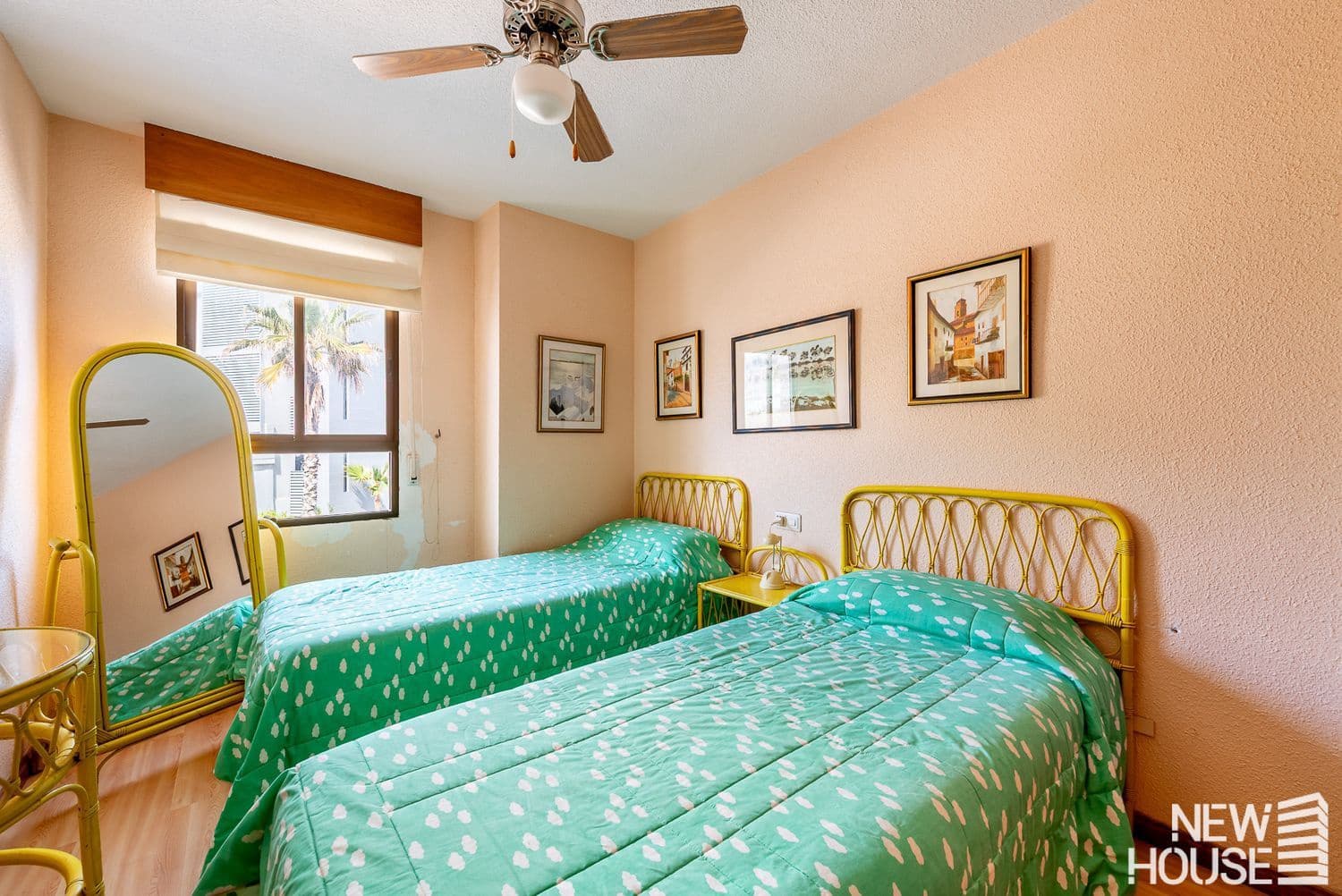 4 sypialnia Dom na sprzedaż w Cabo de las Huertas z basenem garażem - 850 000 € (Ref: 9772715)