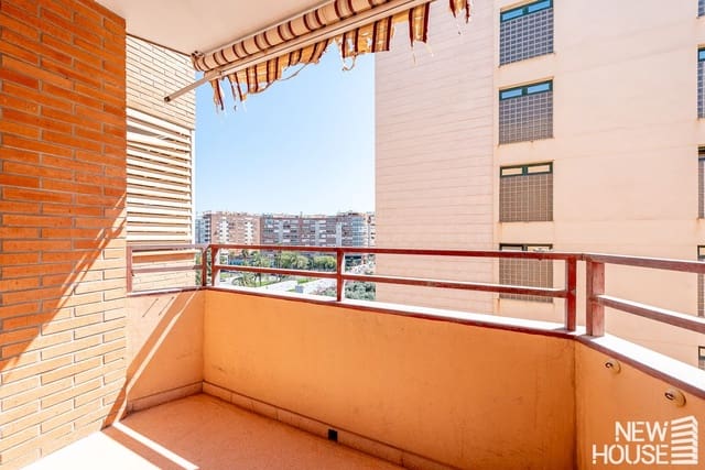 3 soverom Leilighet til salgs i Albufereta, Alicante by med svømmebasseng garasje - € 380 000 (Ref: 9772716)