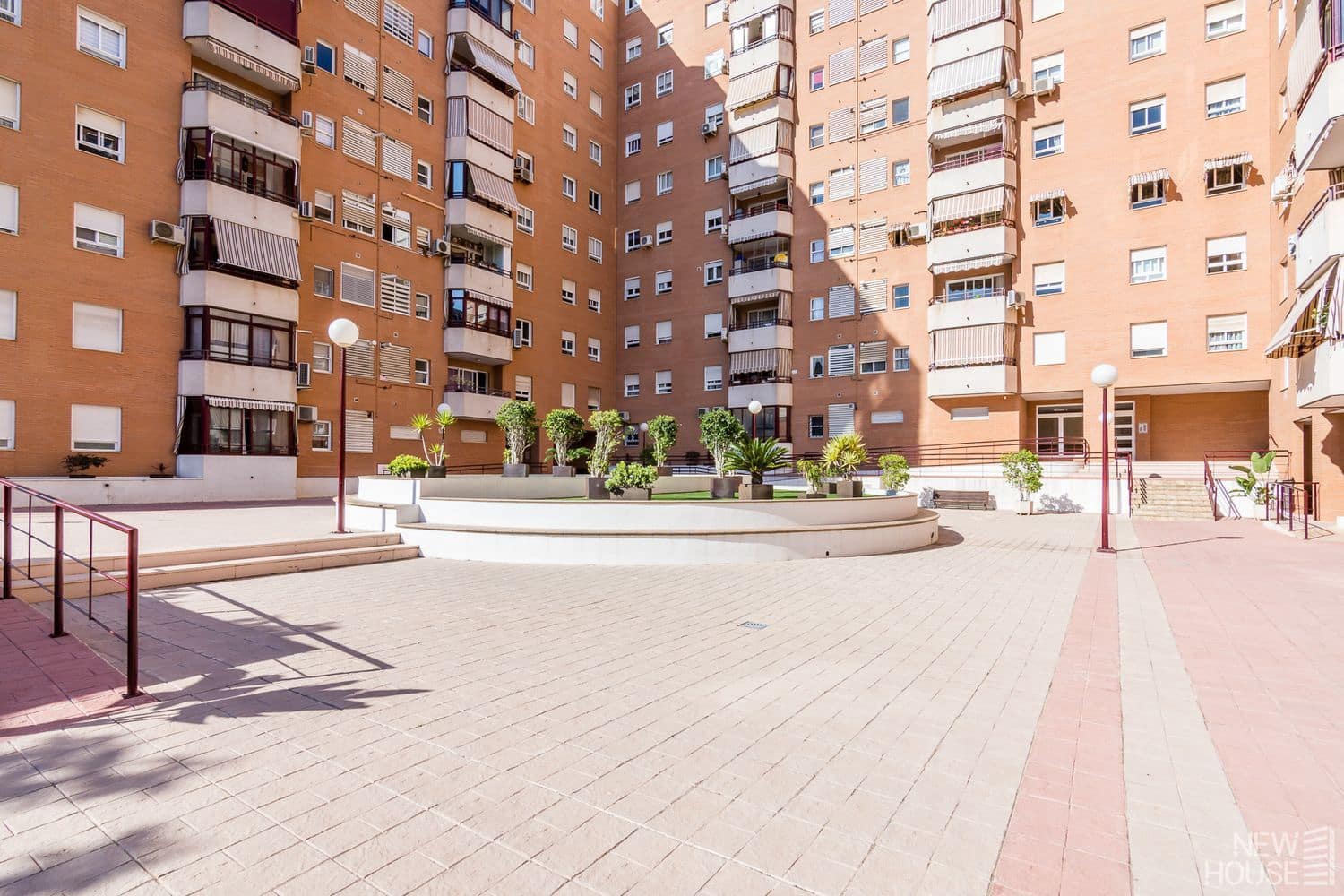 3 sypialnia Apartament na sprzedaż w Miasto Alicante / Alacant z basenem garażem - 380 000 € (Ref: 9772716)