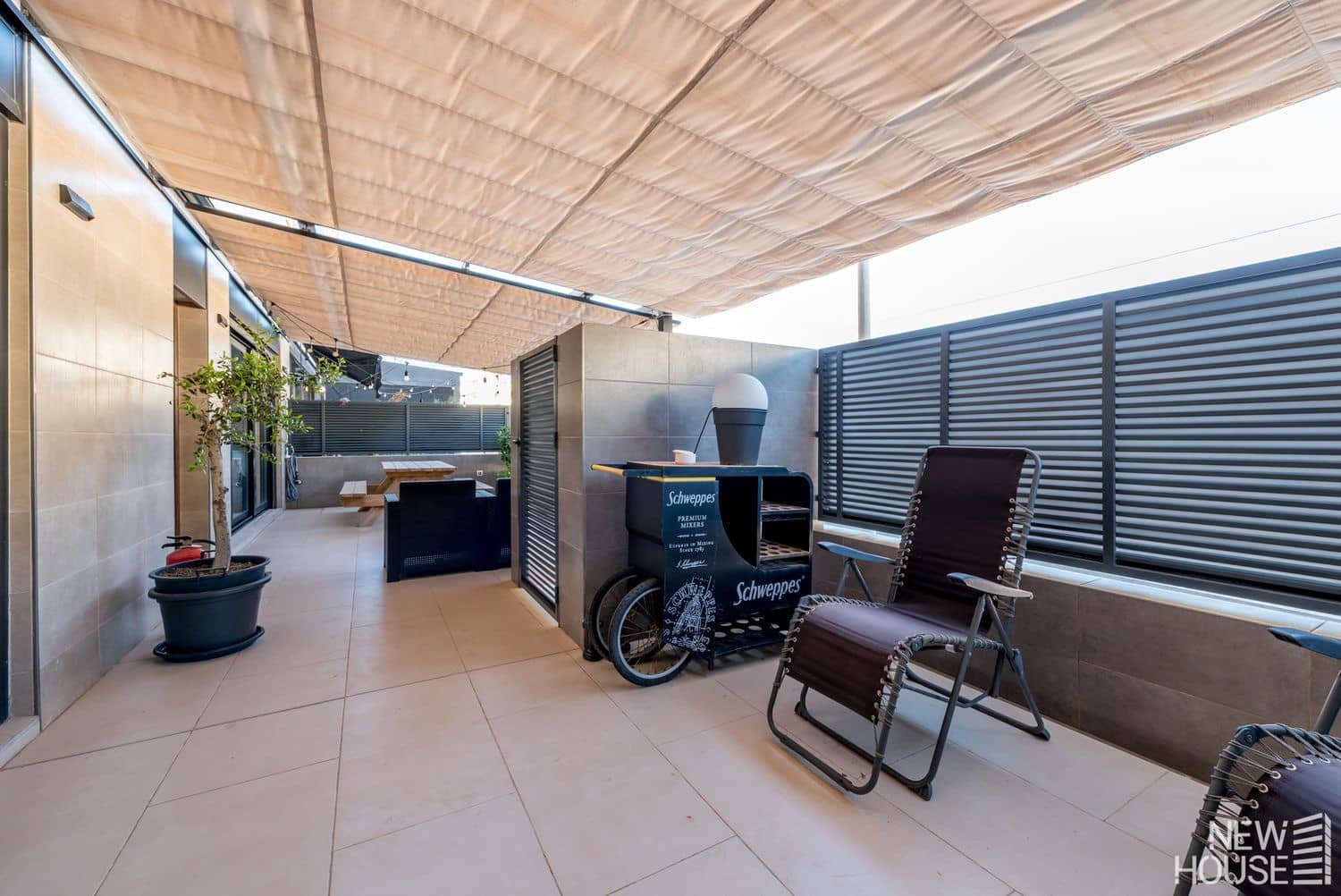 2 bedroom Apartment for rent in Playa de Muchavista with garage - € 1,900 (Ref: 9772717)