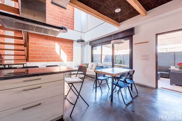 2 bedroom Apartment for rent in Playa de Muchavista, El Campello with garage - € 1,900 (Ref: 9772717)