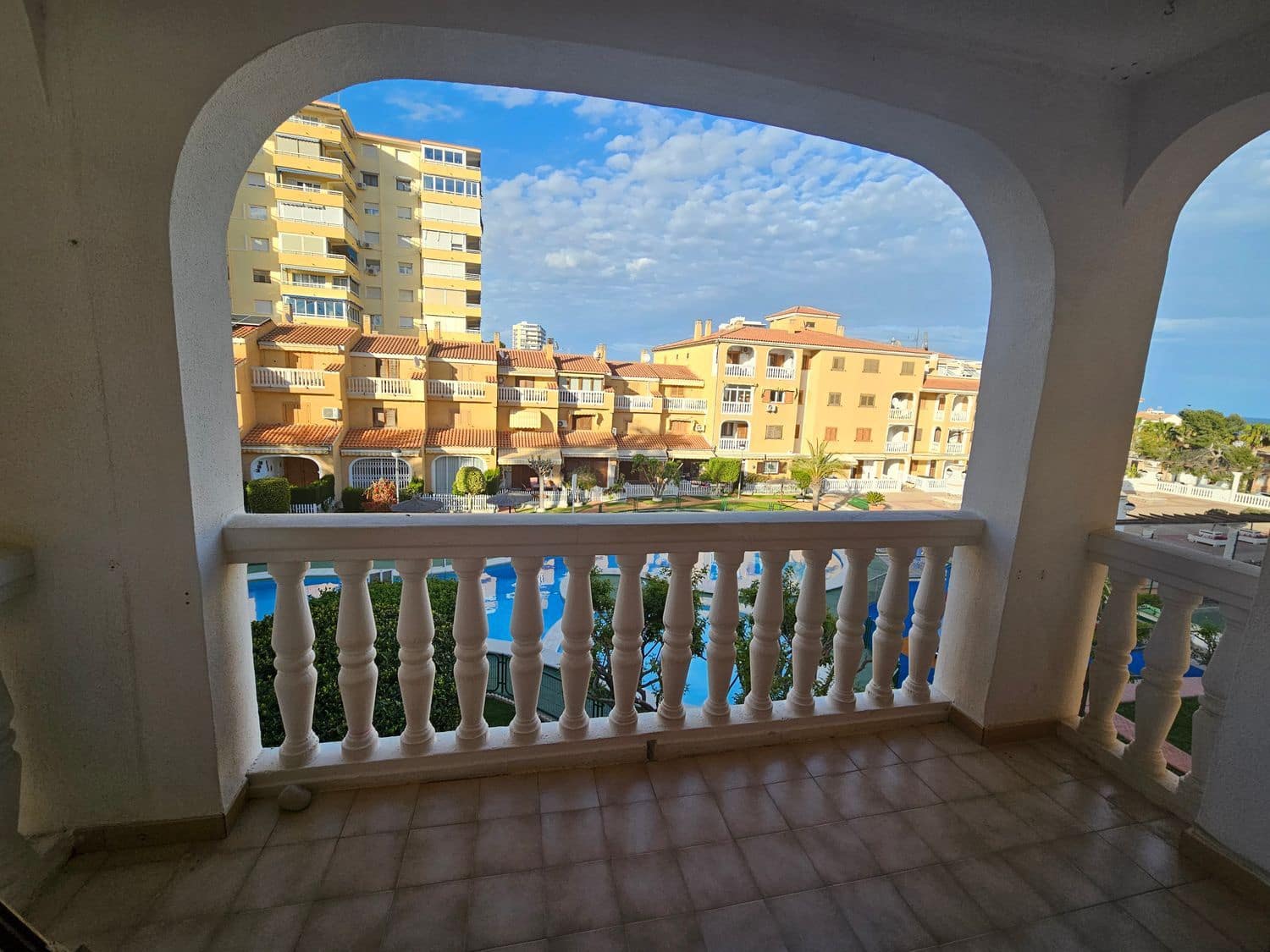2 slaapkamer Appartement te koop in El Campello met zwembad garage - € 290.000 (Ref: 9772718)