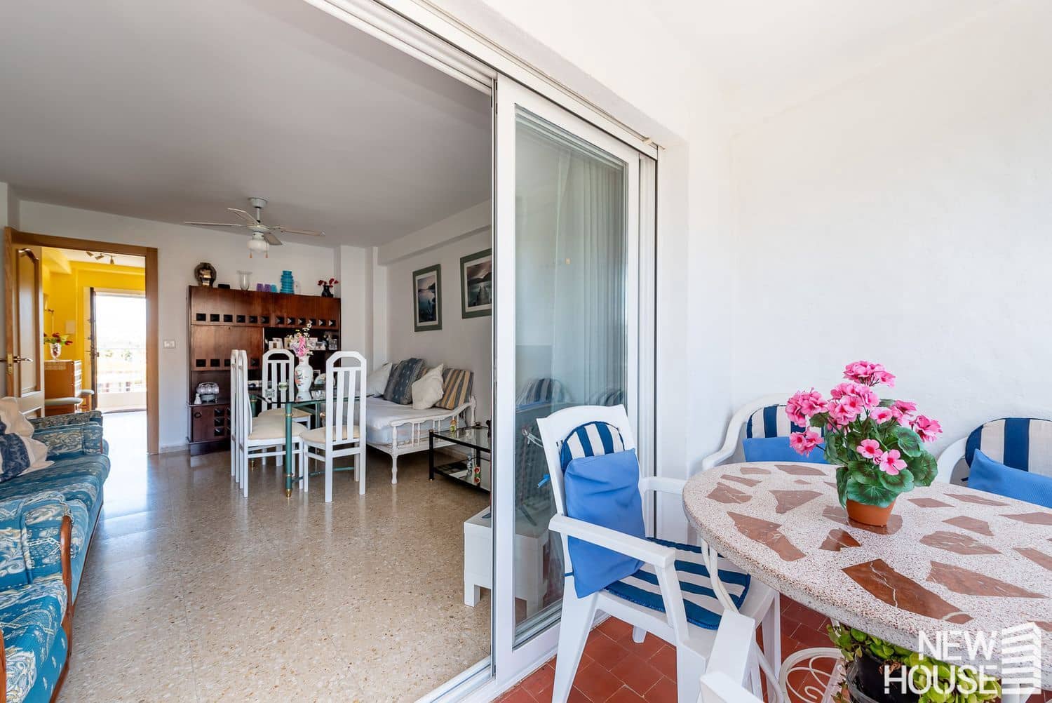 3 sypialnia Apartament na sprzedaż w Playa de San Juan z basenem garażem - 375 000 € (Ref: 9772719)