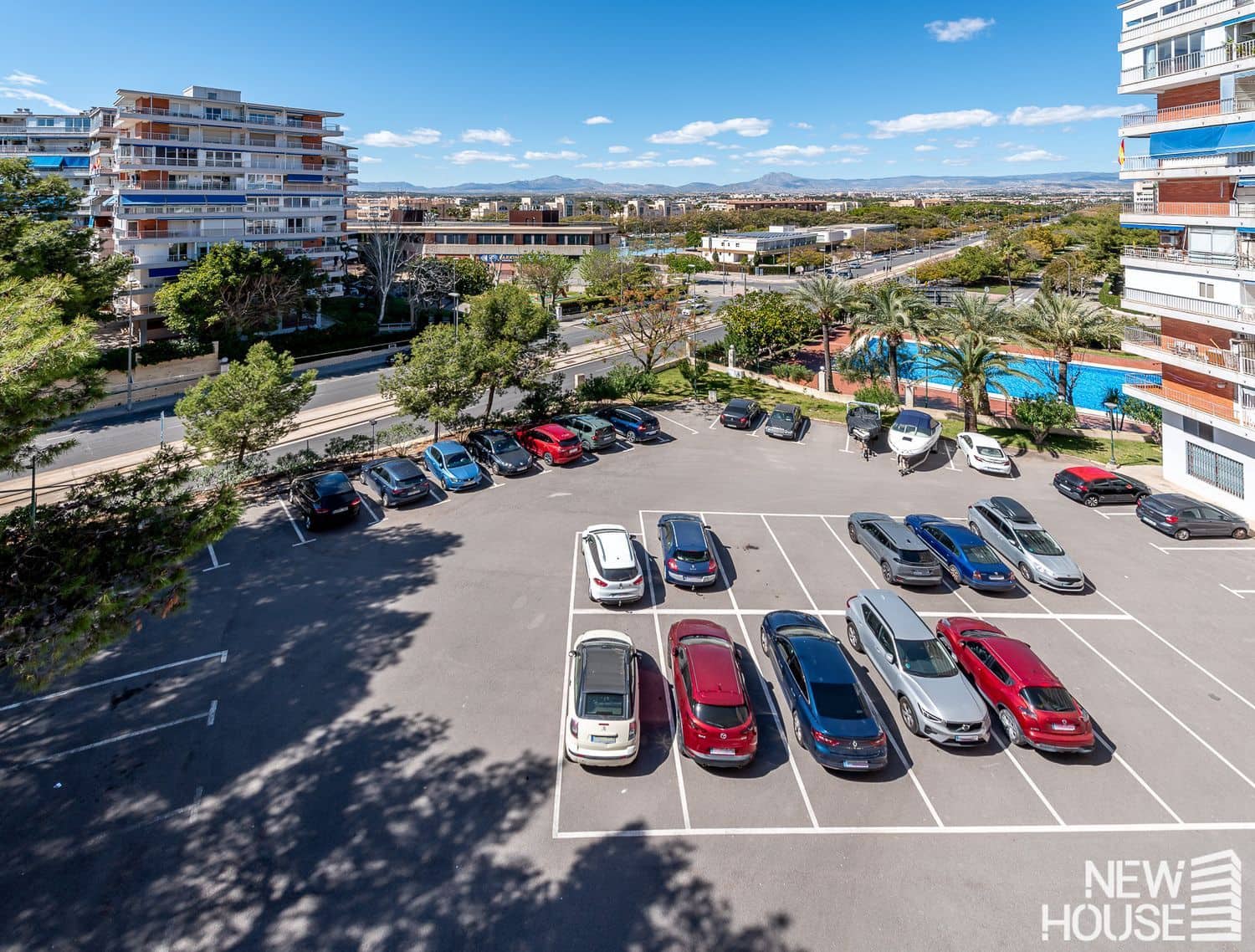 3 sypialnia Apartament na sprzedaż w Playa de San Juan z basenem garażem - 375 000 € (Ref: 9772719)