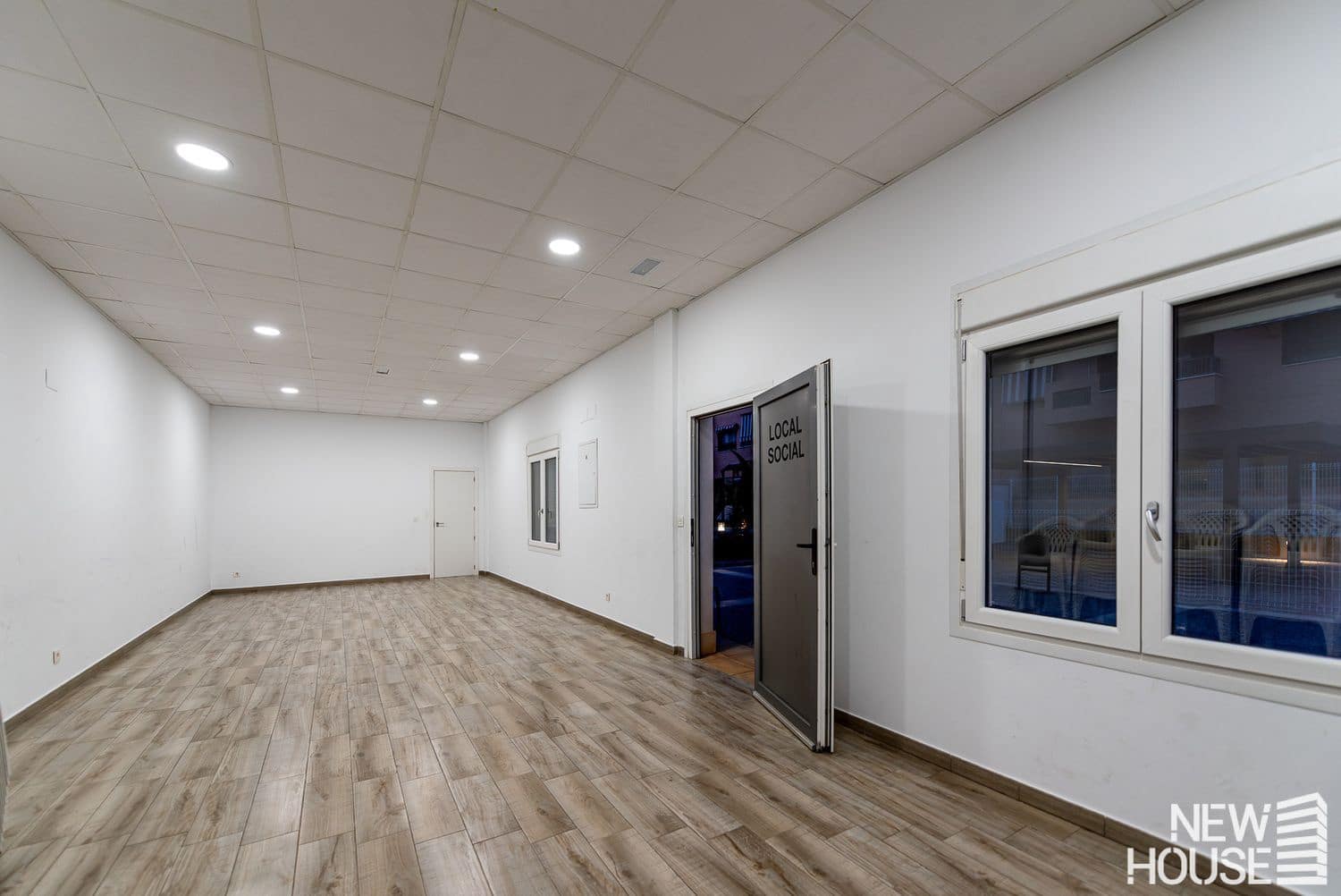 4 bedroom Apartment for sale in San Vicente / Sant Vicent del Raspeig with pool garage - € 442,000 (Ref: 9772720)