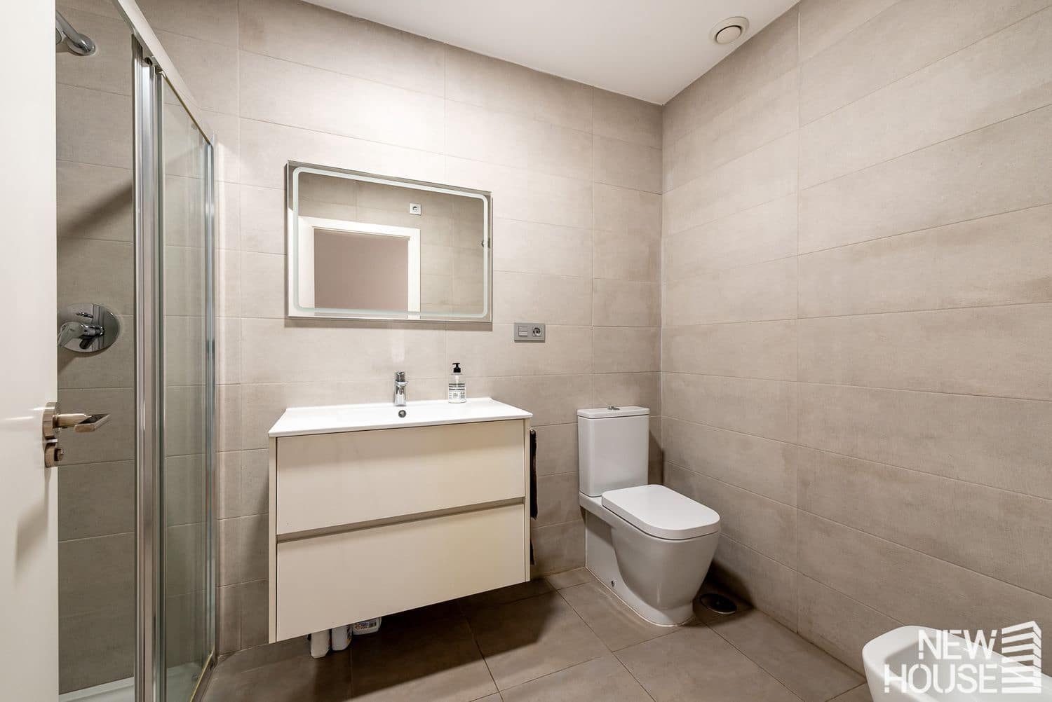 4 bedroom Apartment for sale in San Vicente / Sant Vicent del Raspeig with pool garage - € 442,000 (Ref: 9772720)