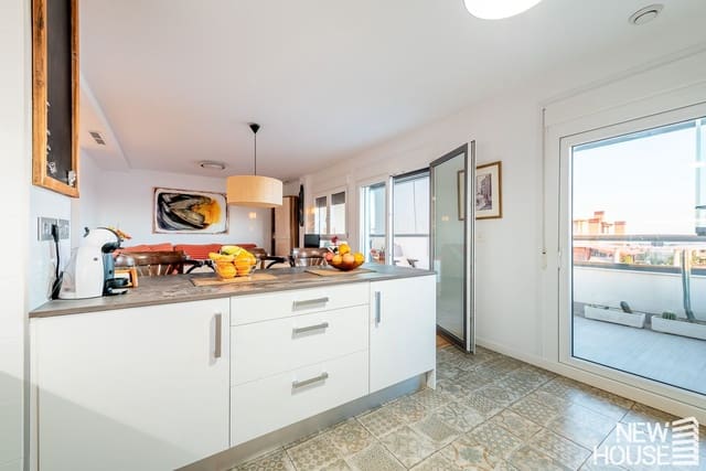 4 chambre Appartement à vendre à San Vicente / Sant Vicent del Raspeig avec piscine garage - 442 000 € (Ref: 9772720)